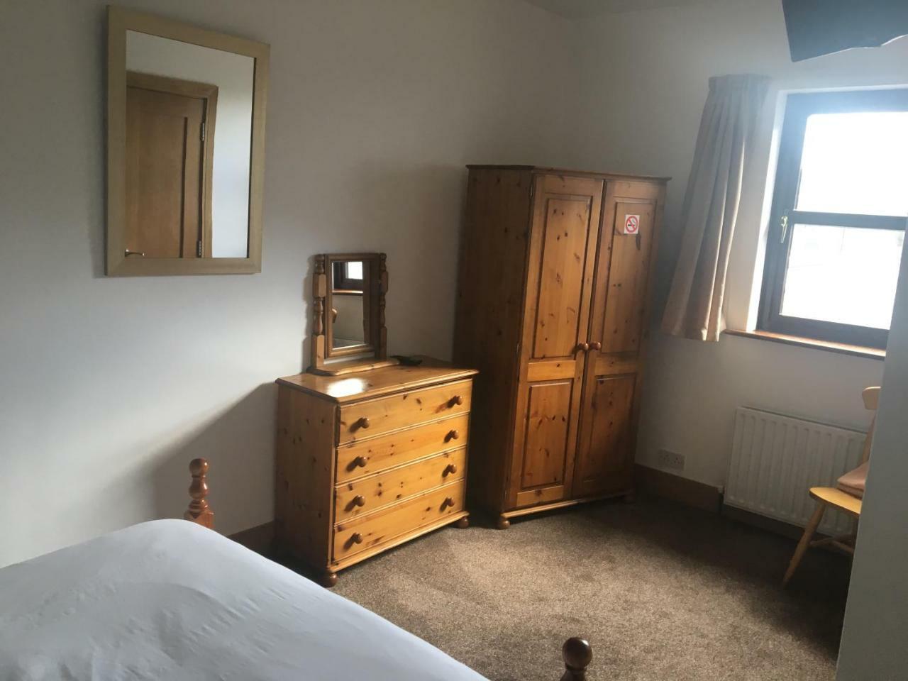 Dalys Accommodation Kilkenny Eksteriør billede